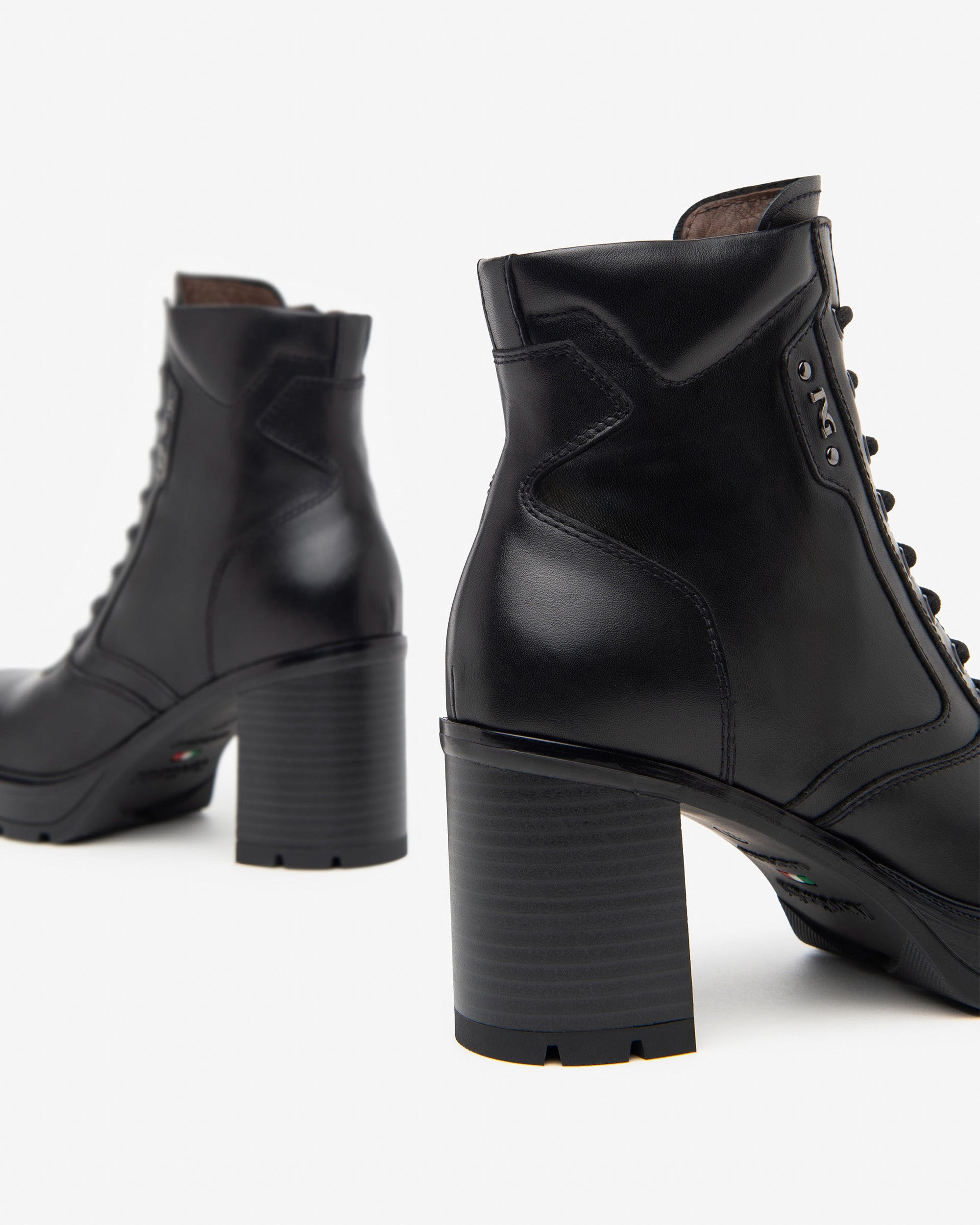 Nero Giardini Stivaletti con Tacco da Donna – Nero