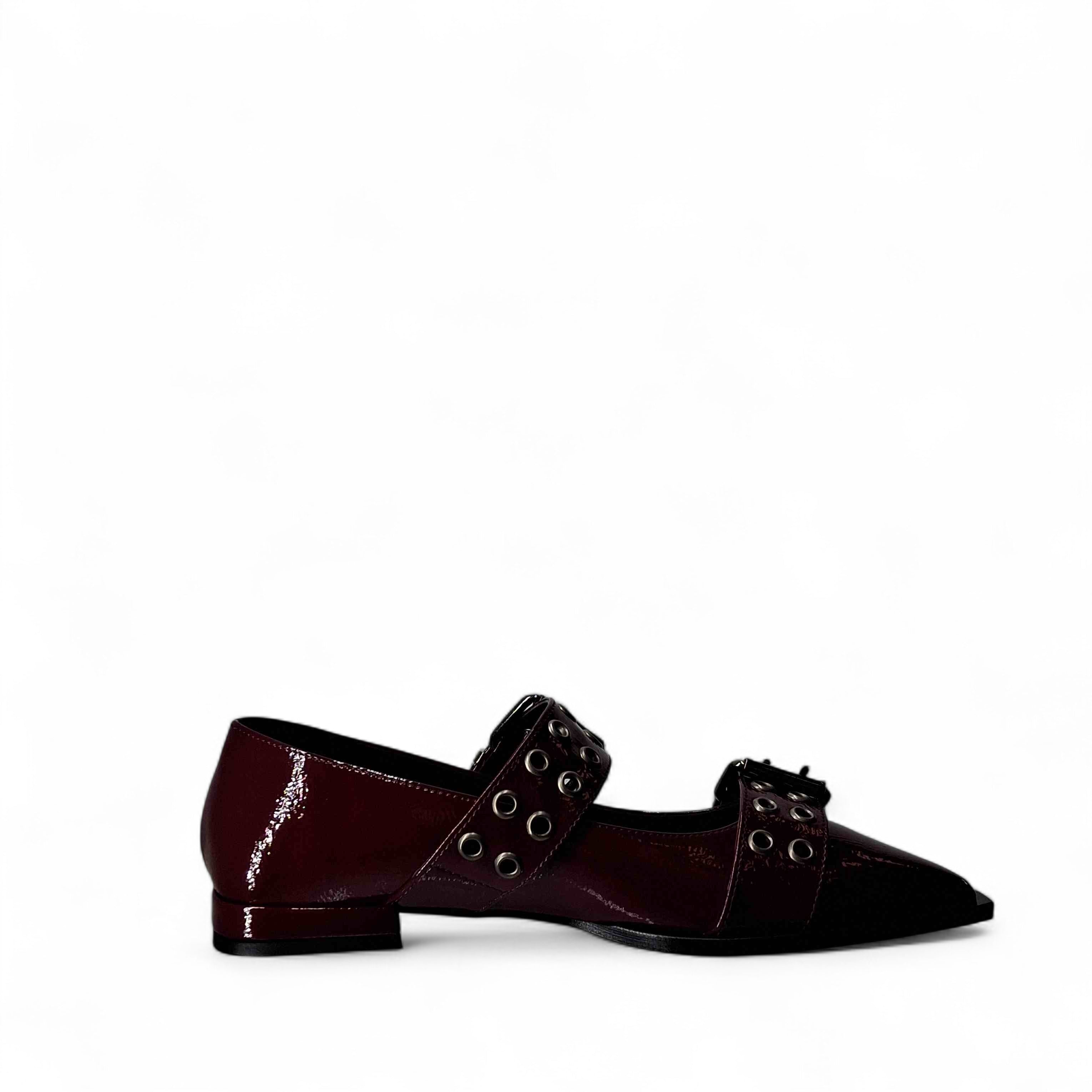 Kammi Punta Fibie Chiusa Scarpe Basse Senza Stringhe da Donna – Bordeaux - 411M096