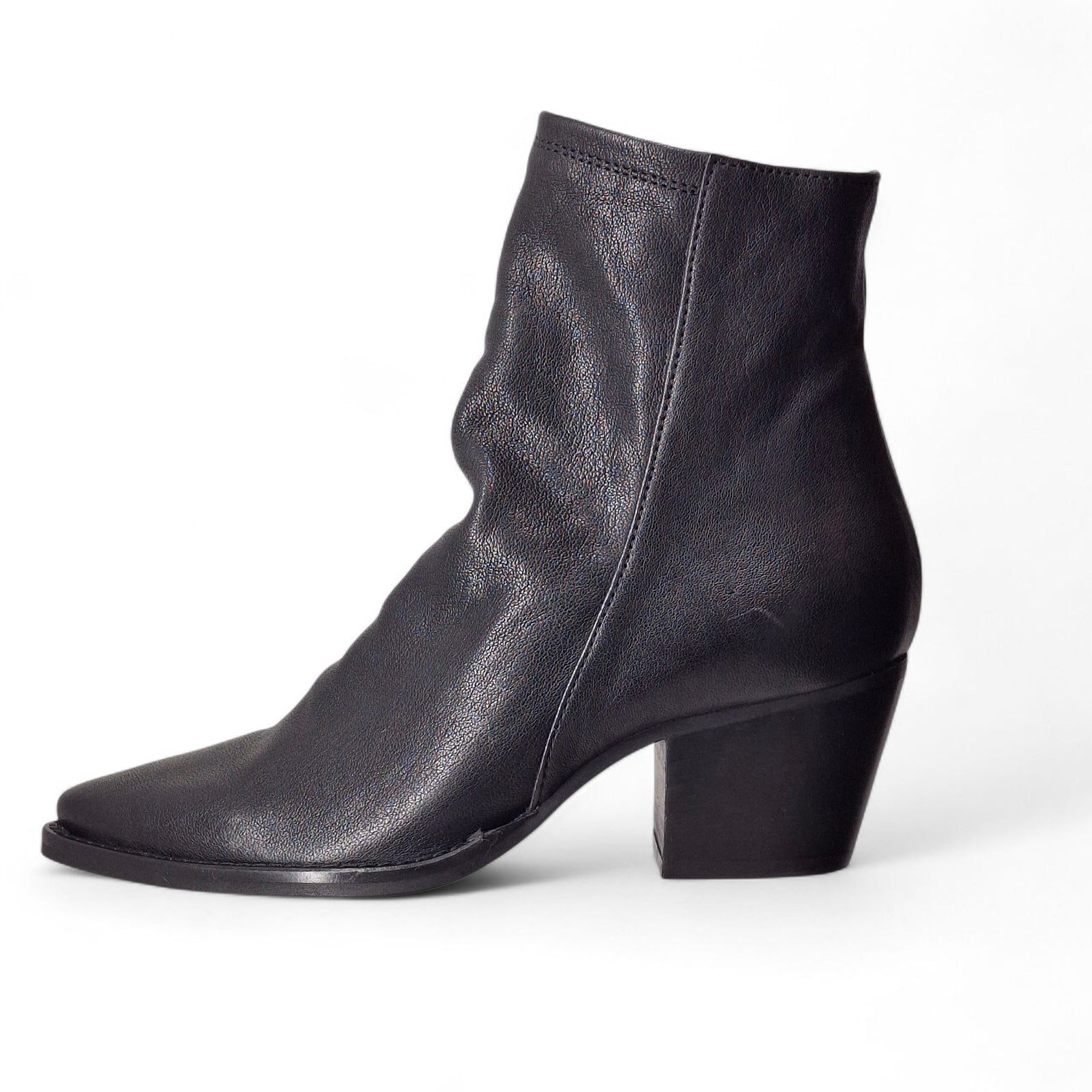 Kammi Texani Livia da Donna – Nero