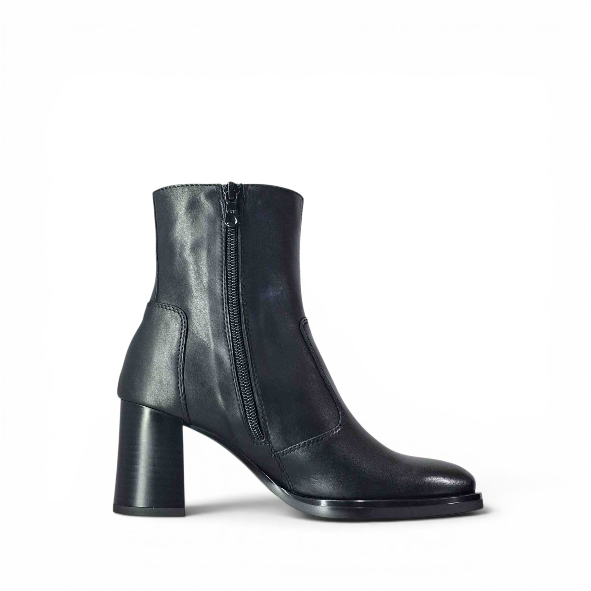 Nero giardini Made in italy Stivaletti tondi con tacco da Donna – I617230D 100
