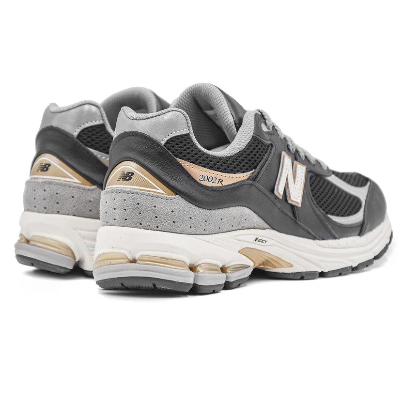 New Balance Sneakers Basse Scarpe Lifestyle Unisex da Uomo – Nero