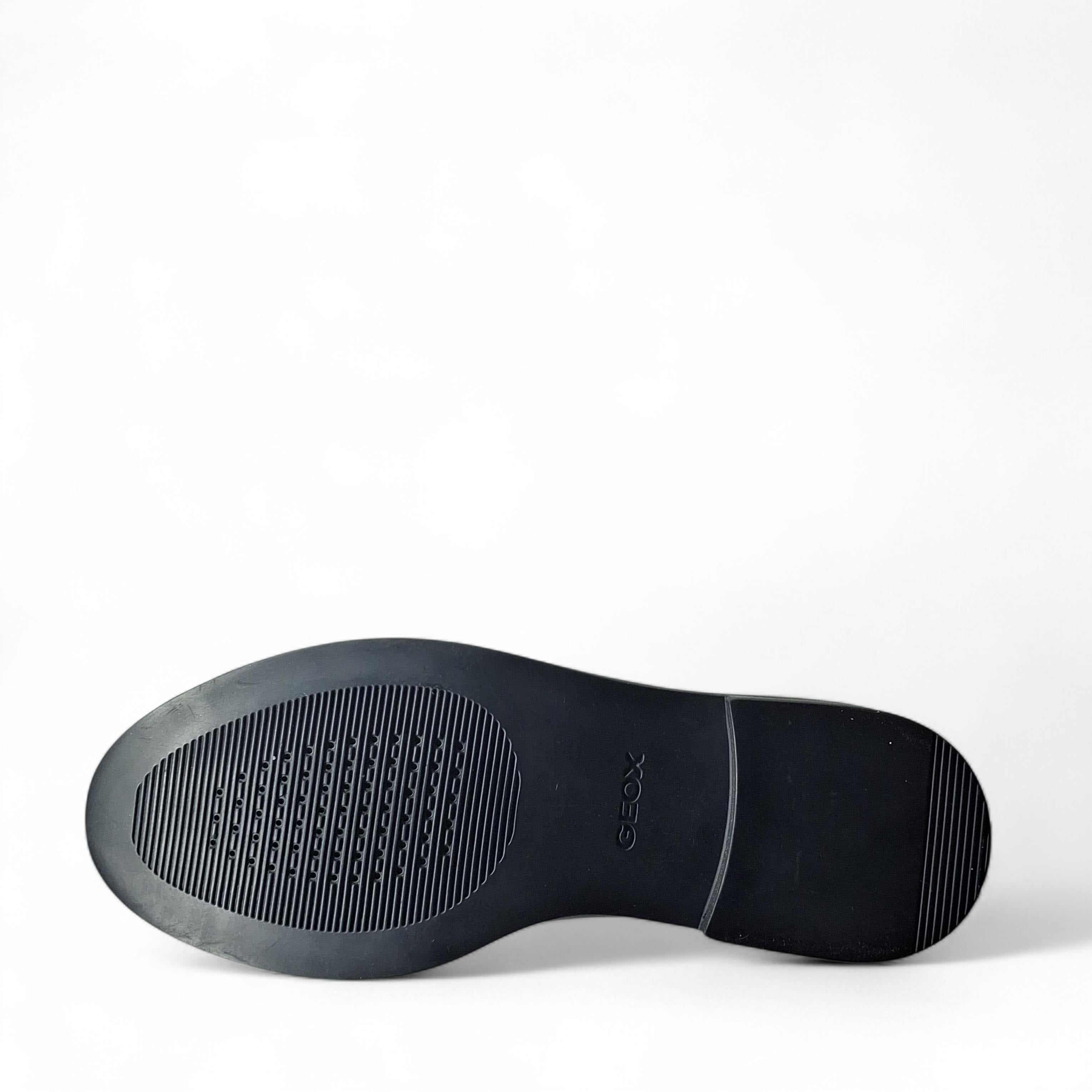 Geox Stivaletti senza stringhe Serilda da Donna – Nero