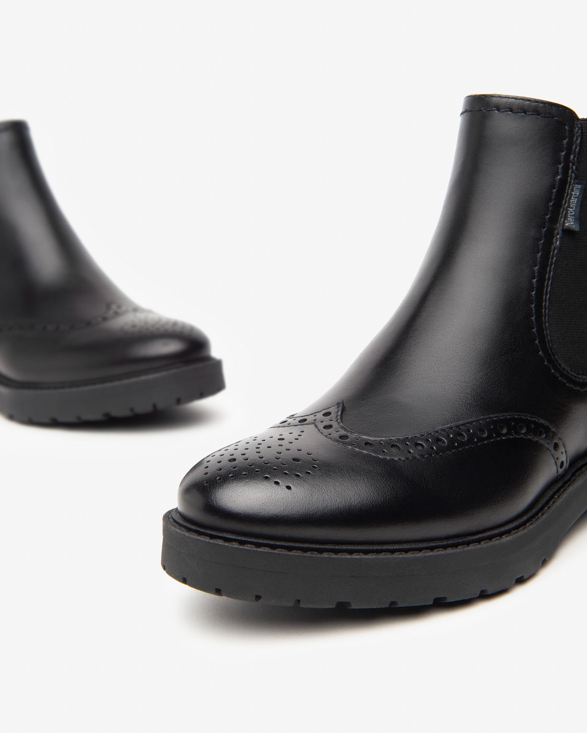 Nero Giardini Stivaletti senza stringhe da Donna – Nero