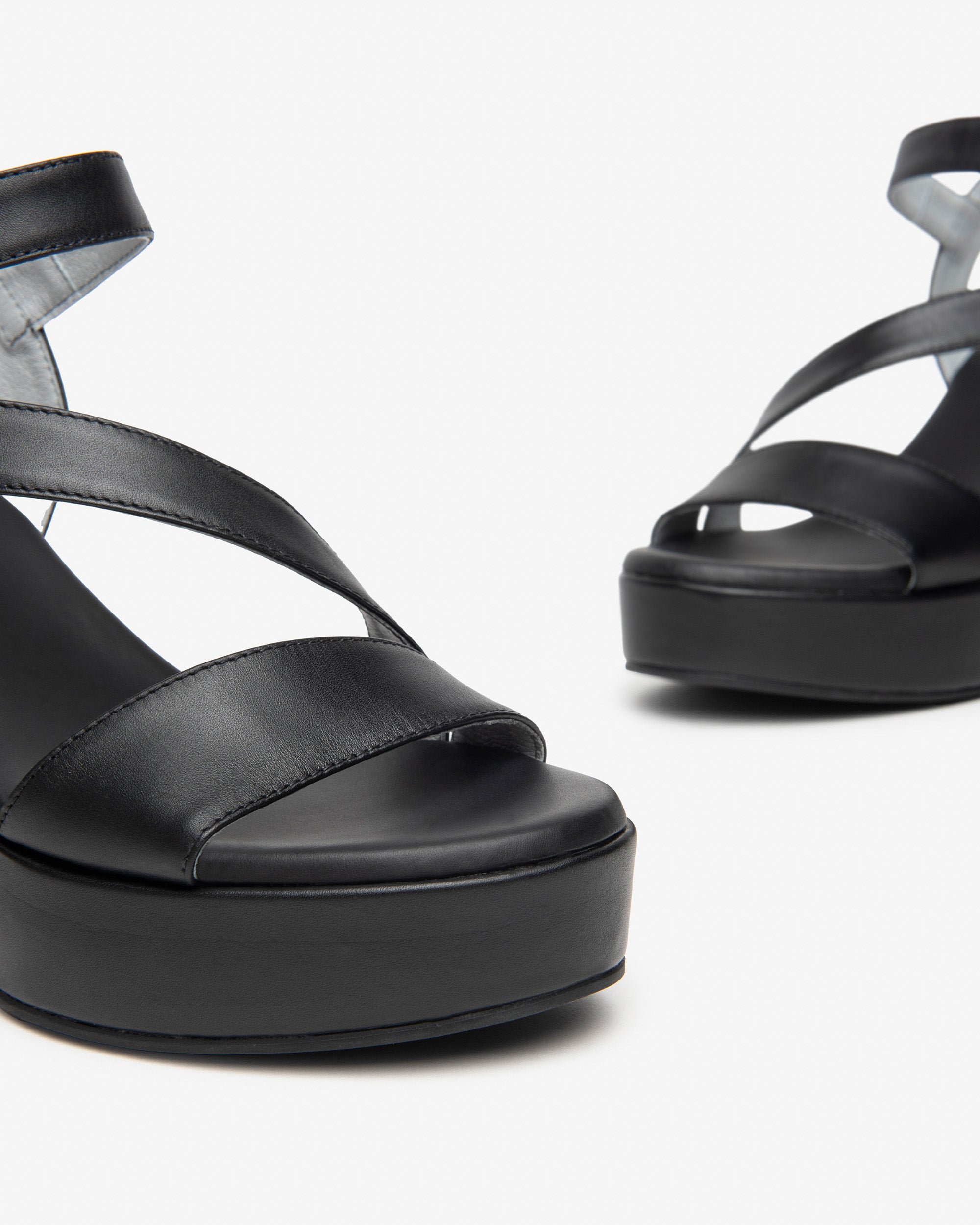 Nero Giardini Sandali con Tacco da Donna – Nero