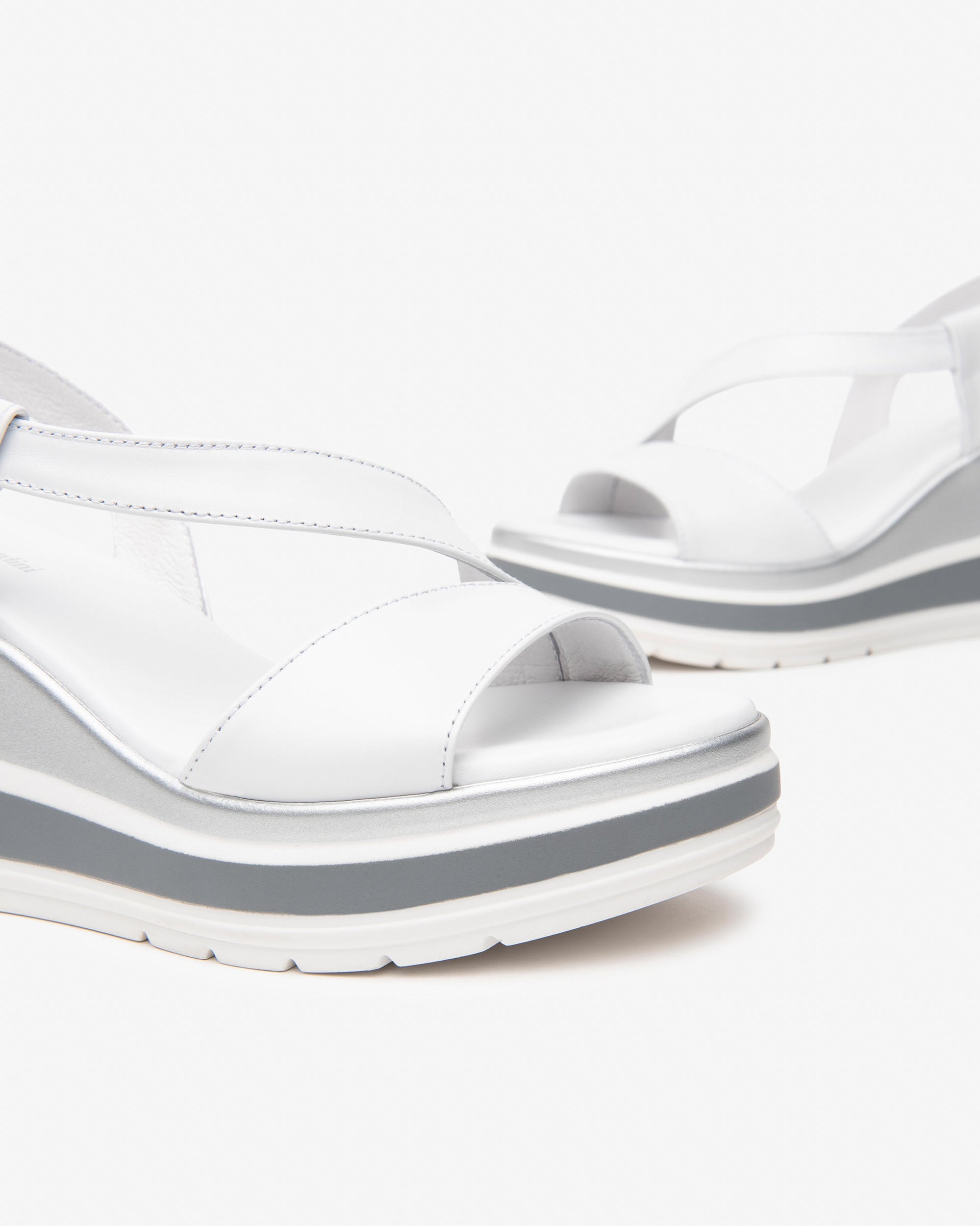 Nero Giardini Sandali con Zeppa da Donna – Bianco