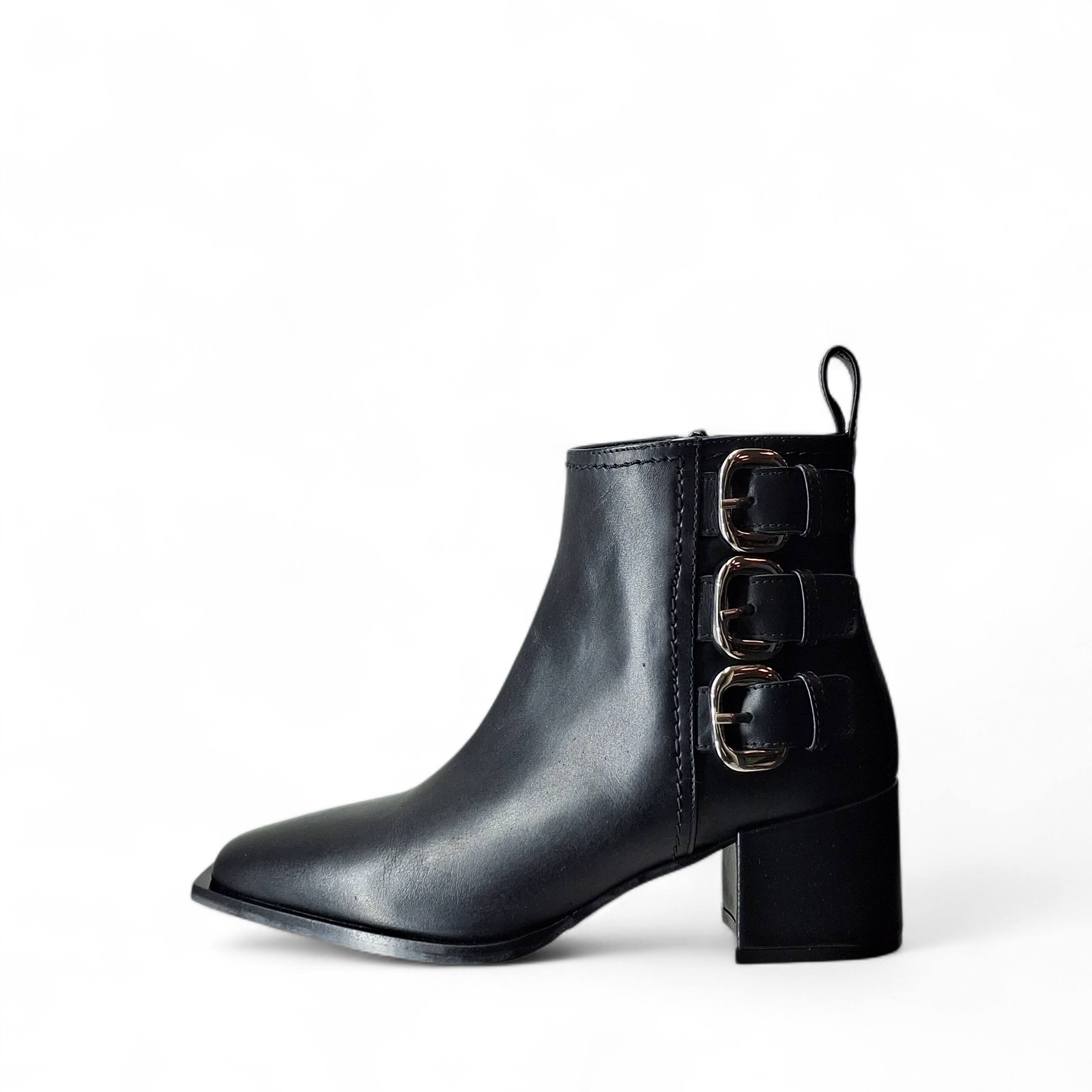 Albano Stivaletti con Tacco da Donna – Nero