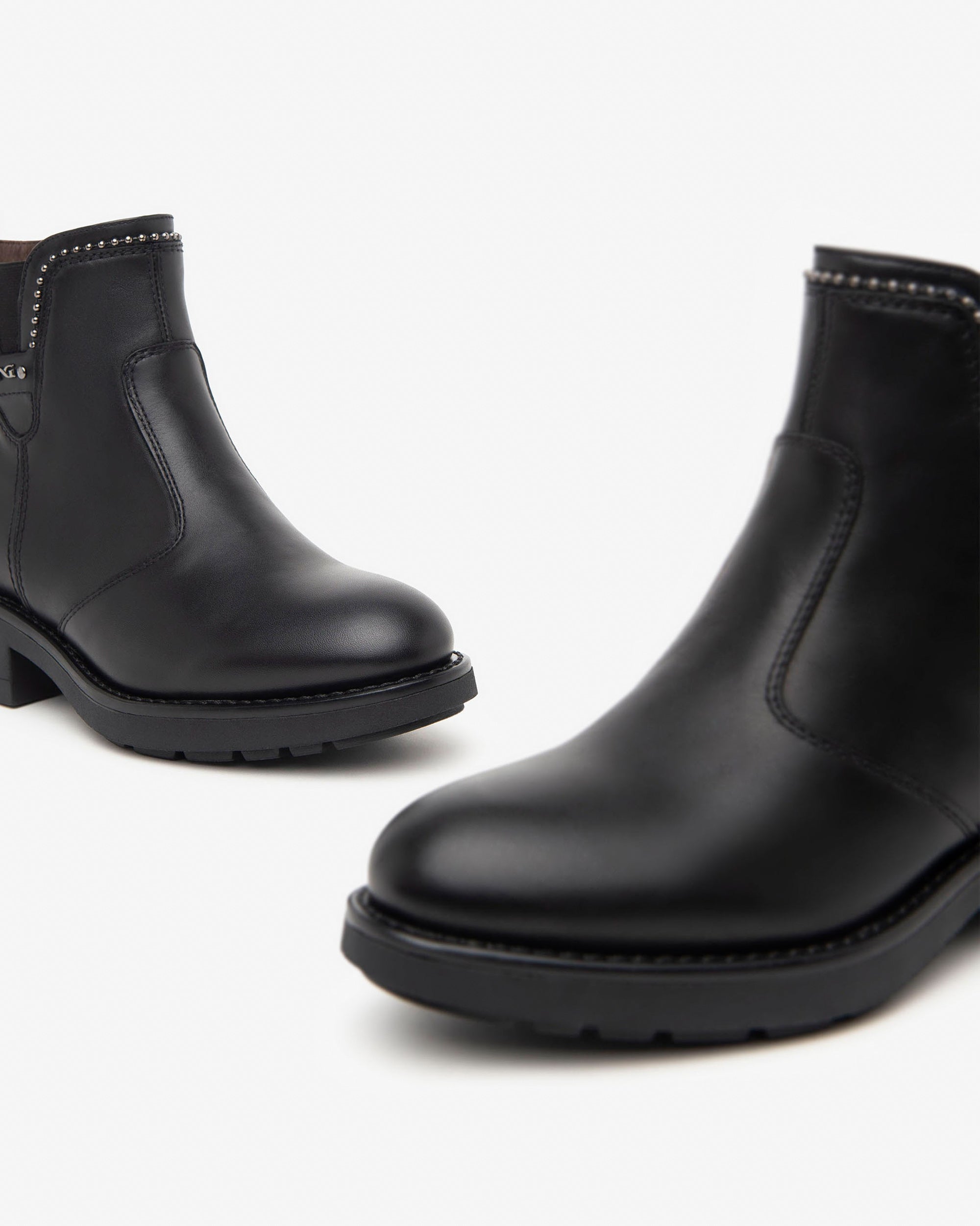 Nero Giardini Stivaletti senza stringhe da Donna – Nero