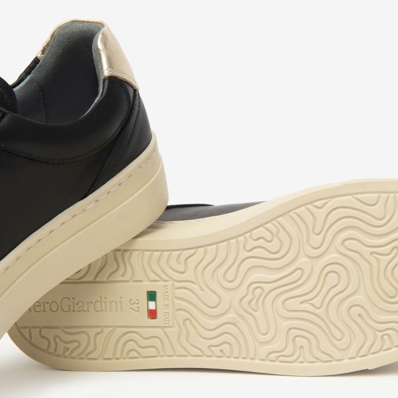 Nero Giardini Sneakers Basse da Donna – Nero