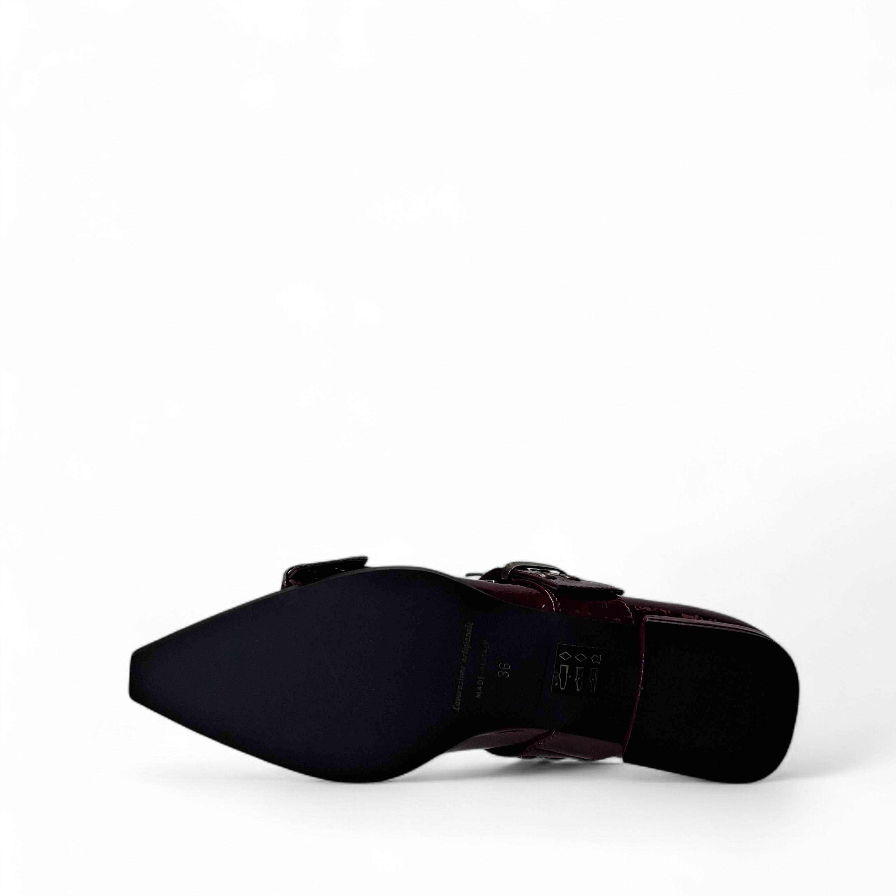 Kammi Punta Fibie Chiusa Scarpe Basse Senza Stringhe da Donna – Bordeaux - 411M096