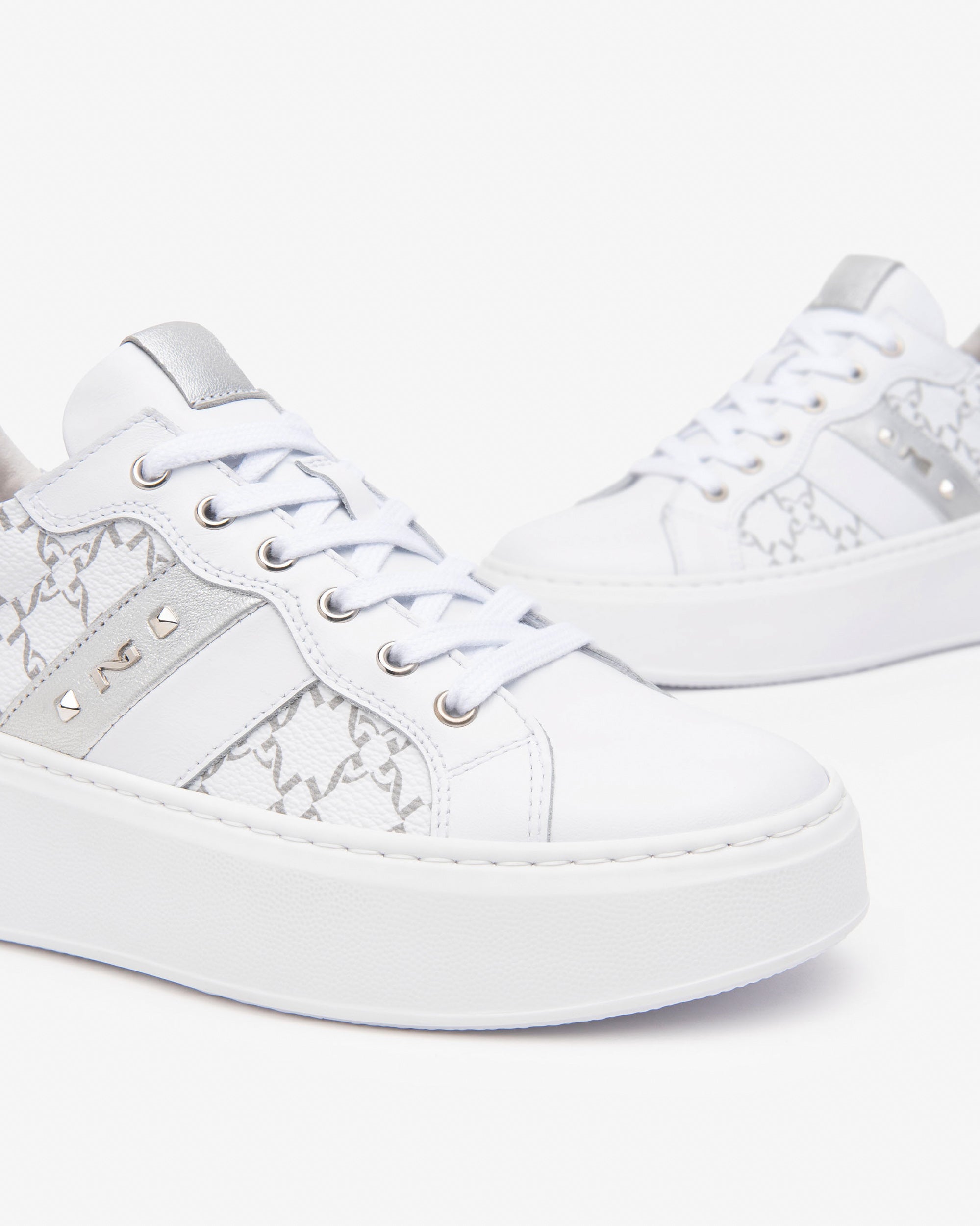 Nero Giardini Sneakers Basse da Donna – Grigio