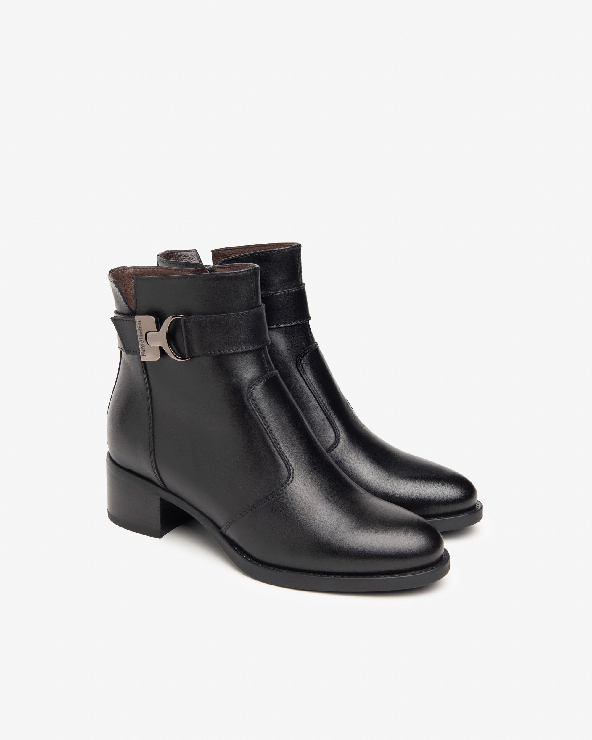 Nero Giardini Stivaletti senza stringhe da Donna – Nero