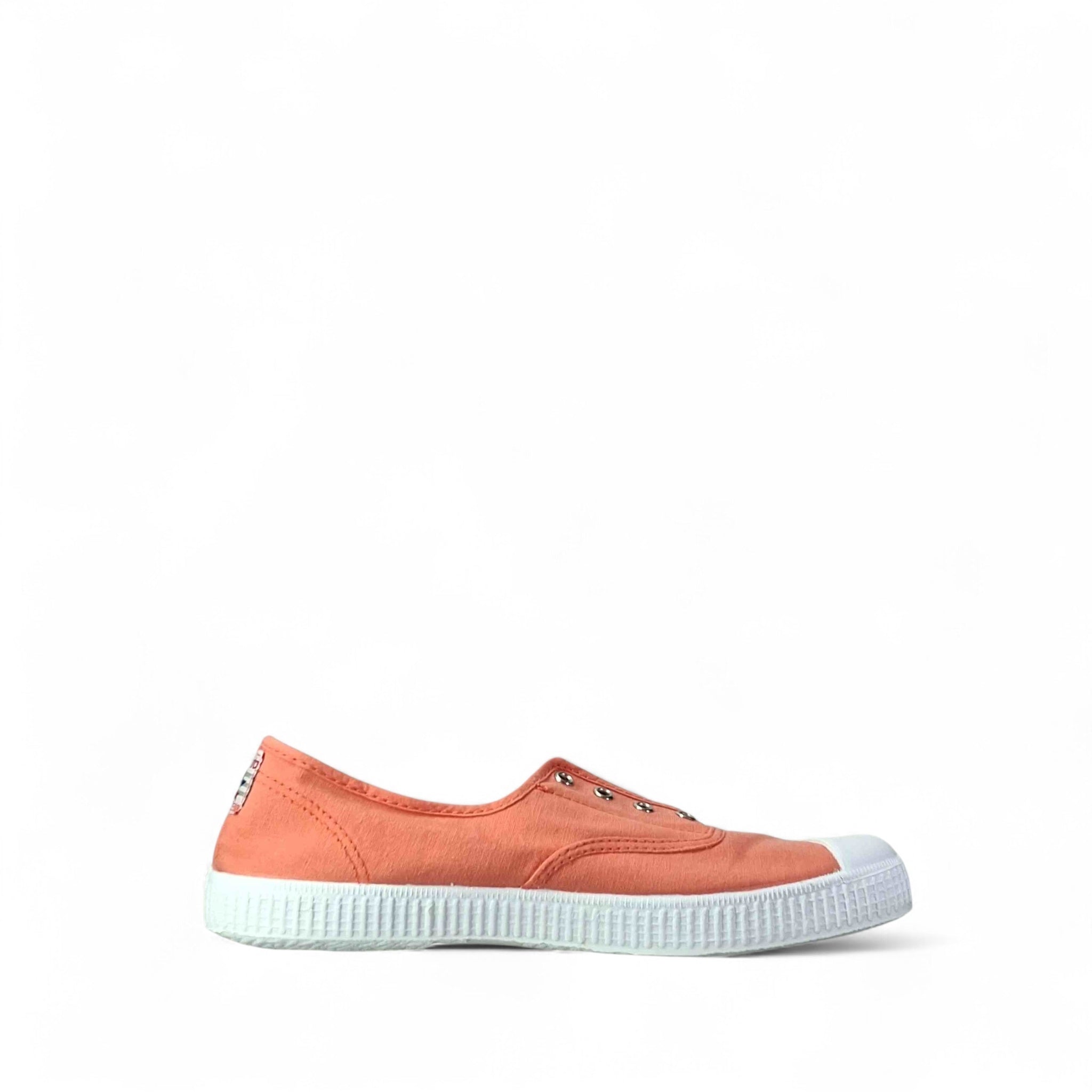 Cienta Ingles Punt Scarpe Basse Senza Stringhe da Donna – ND - 70997 191